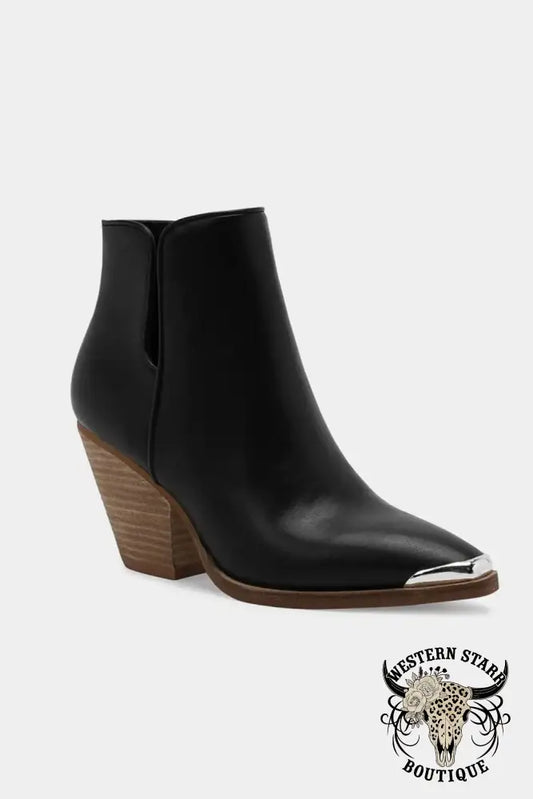 443f6804-727f-451f-b60a-4d03e3ae2363-Max