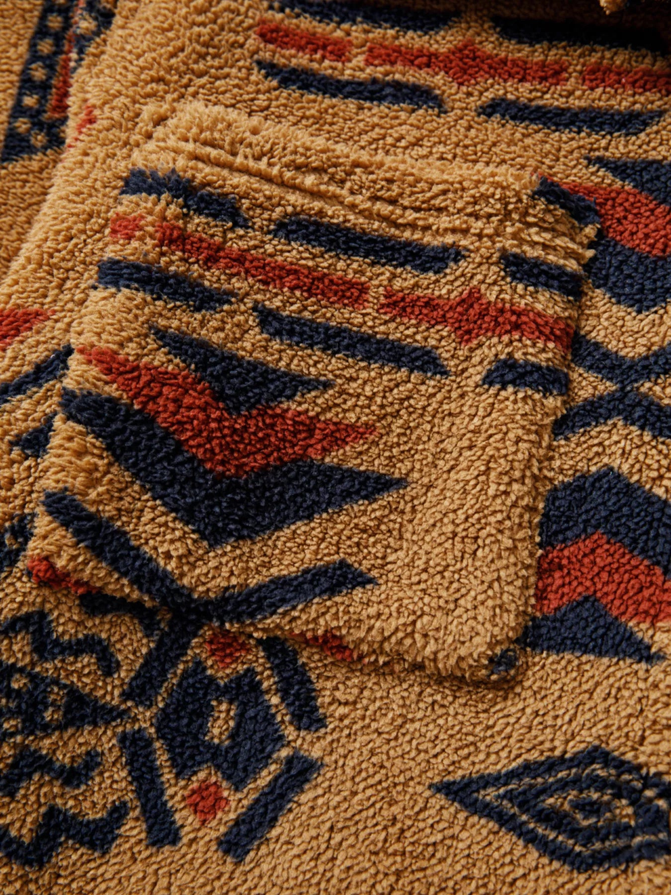 6856d2ccbbb542d6a2fecea137684759-Max-Origin